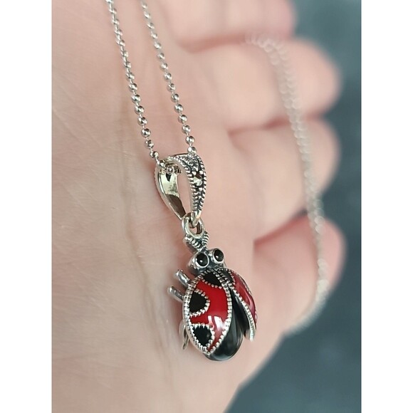 925 Sterling Silver Enamel Marcasite Ladybug Pendant Necklace Vintage - Picture 1 of 13